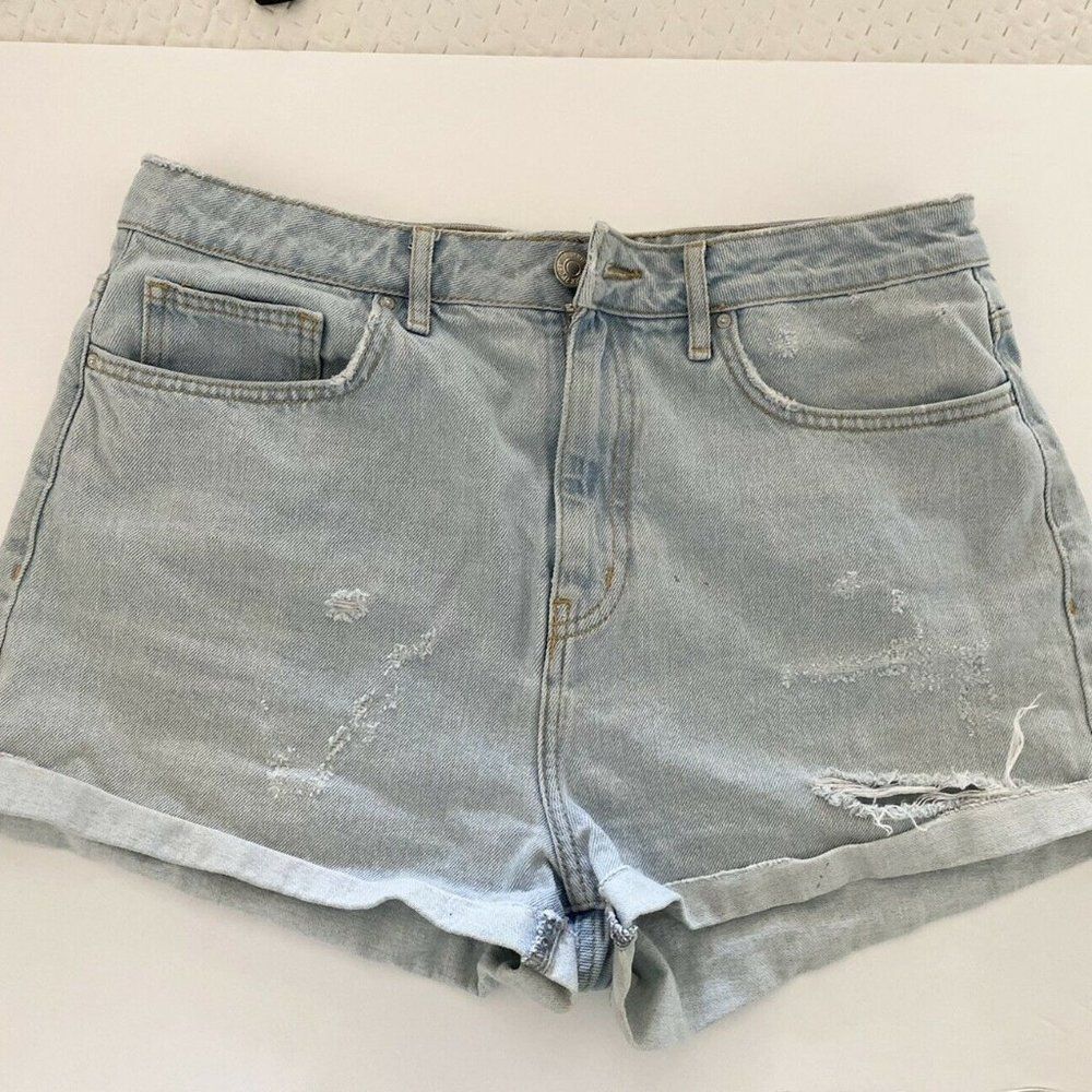 Forever 21 Women High Rise Blue Jean Shorts Sz 31